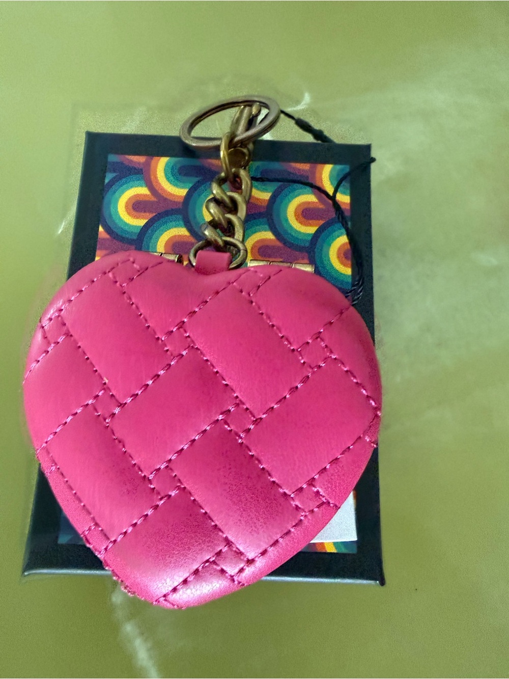 Kurt Geiger Pink Quilted Heart Key mirror Charm - Picture 4 of 5